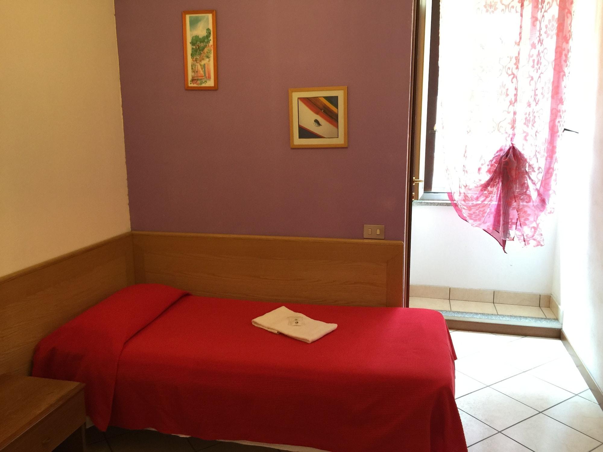 Hotel Adelchi Милано Екстериор снимка