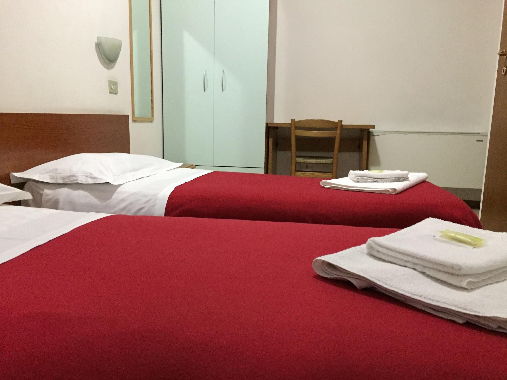 Hotel Adelchi Милано Екстериор снимка