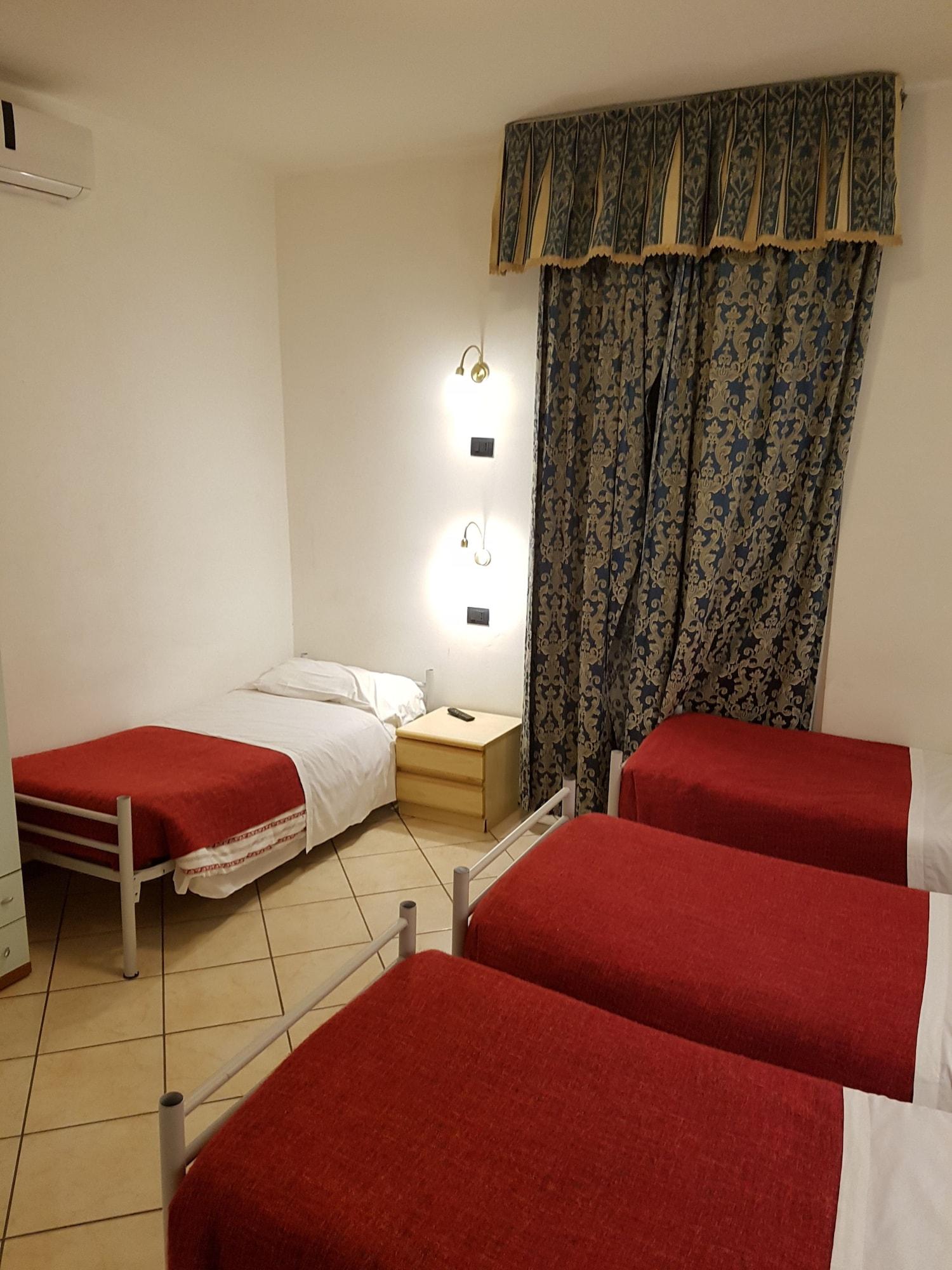 Hotel Adelchi Милано Екстериор снимка