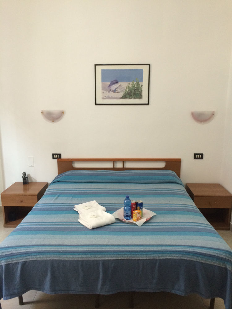Hotel Adelchi Милано Екстериор снимка