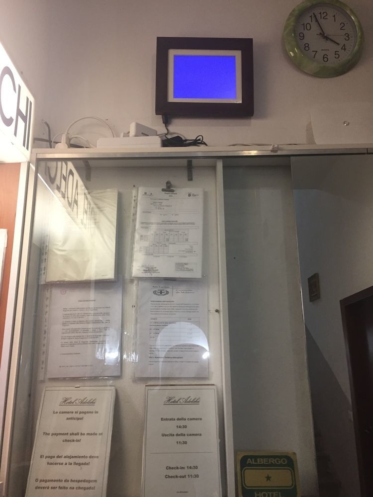 Hotel Adelchi Милано Екстериор снимка